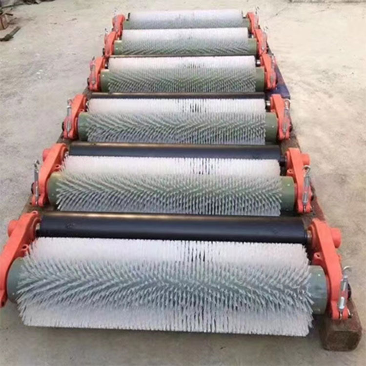 एक कन्वेयर बेल्ट क्लीनर का उपयोग करने के लिए निर्देश